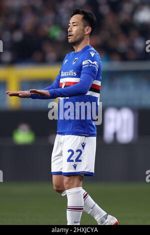 Stadio Luigi Ferraris, Genova, 12 marzo 2022, Maya Yoshida (UC Sampdoria) gesti durante UC Sampdoria vs Juventus FC - Seri di calcio italiano Foto Stock