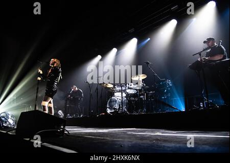 CHVRCHES - SWG3 Glasgow 12th marzo 2022 Foto Stock