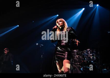 CHVRCHES - SWG3 Glasgow 12th marzo 2022 Foto Stock