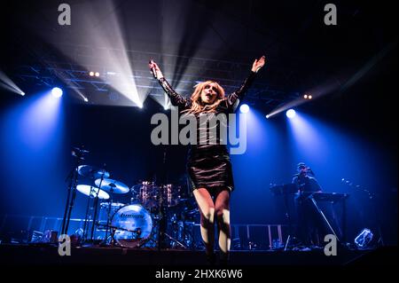 CHVRCHES - SWG3 Glasgow 12th marzo 2022 Foto Stock