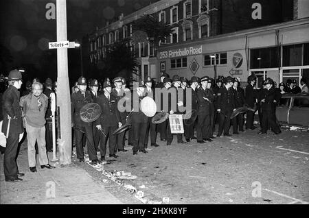 I postumi delle rivolte di Notting Hill. 30th agosto 1976. Foto Stock