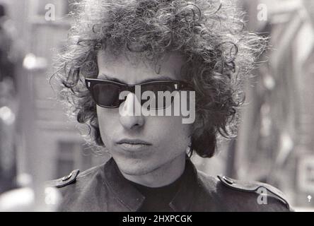 BOB DYLAN musicista folk americano al Savoy Hotel di Londra, nel maggio 1966. Foto: Tony Gale Foto Stock