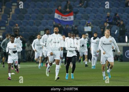 10 marzo 2022, Bergamo, Italia: Italia, Bergamo, marzo 10 2022: I giocatori di Bayer Leverkusen durante il riscaldamento sulla partita di calcio ATALANTA vs BAYER LEVERKUSEN, last16 1st LEG Europe League 2021-2022 , stadio Gewiss (Credit Image: © MGC/Pacific Press via ZUMA Press Wire) Foto Stock