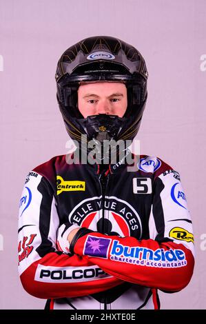 MANCHESTER, REGNO UNITO. MAR 14th Brady Kurtz - Belle Vue 'ATPI' Aces durante il Media Day dell'autodromo Belle Vue al National Speedway Stadium di Manchester, lunedì 14th marzo 2022. (Credit: Ian Charles | MI News) Foto Stock