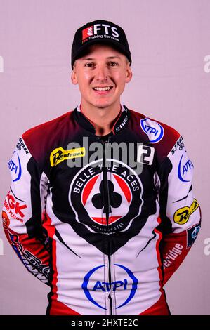 MANCHESTER, REGNO UNITO. MAR 14th Jye Etheridge - Belle Vue 'ATPI' Aces durante il Belle Vue Speedway Media Day al National Speedway Stadium di Manchester, lunedì 14th marzo 2022. (Credit: Ian Charles | MI News) Foto Stock