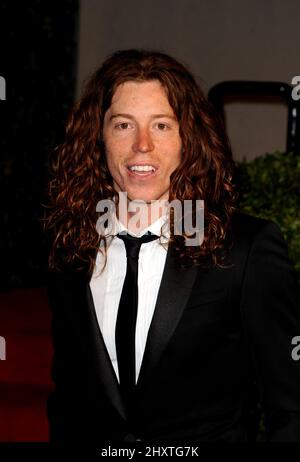 Shaun White durante il Vanity Fair Oscar Party 2011 ospitato da Graydon carter al Sunset Tower Hotel di Hollywood, California Foto Stock