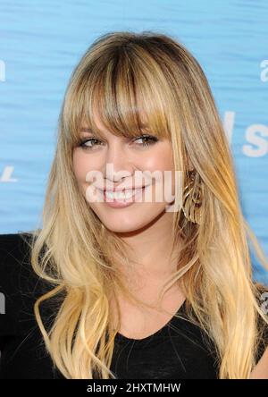 Hilary Duff durante il Soul Surfer il Premiere di Los Angeles all'Arclight Theatre di Hollywood, California Foto Stock