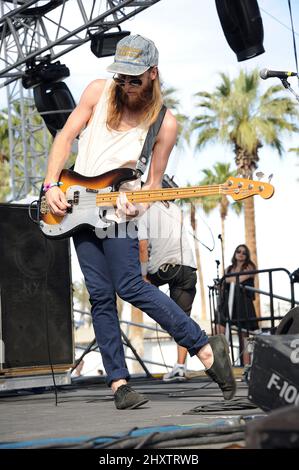 Delta Spirit al Coachella Valley Music and Arts Festival che si tiene presso l'Empire Polo Field, California. Foto Stock