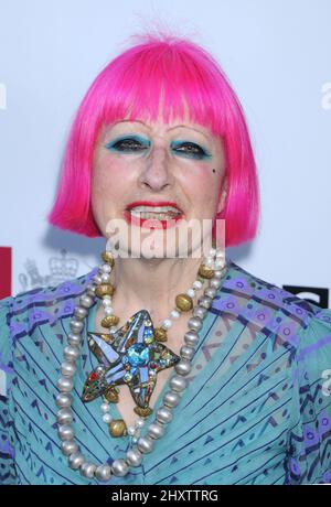 Zandra Rhodes al lancio annuale dello champagne BritWeek 5th che si è tenuto presso la residenza del Console Generale britannico, Los Angeles. Foto Stock