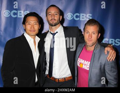 Daniel Dae Kim, Alex o'Loughlin e Scott Caan al CBS 2011 che si è tenuto al Lincoln Center di New York. Foto Stock