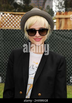 Ashlee Simpson arriva al 22nd Annual A Time for Heroes Celebrity Carnival al Wadsworth Theatre il 12 giugno 2011 a West Los Angeles, California. Foto Stock