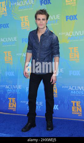 Paul Wesley durante i Teen Choice Awards 2011 che si sono tenuti all'anfiteatro di Gibson, California Foto Stock