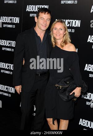 John Isaacs partecipa al 'Abduction' Los Angeles Premiere tenuto al Grauman's Chinese Theatre di Hollywood, California. Foto Stock