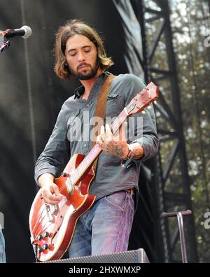 Ryan Bingham & The Dead Horses si esibisce dal vivo in occasione del decimo festival musicale annuale Austin City Limits, che si svolge presso lo Zilker Park in Texas, USA. Foto Stock