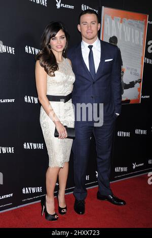 Channing Tatum e Jenna Dewan durante la prima 'Haywire' di Los Angeles presentata da Relativity Media e Playboy tenuto al DGA Theatre Foto Stock