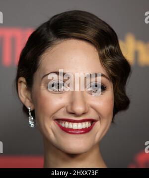 Emmy Rossum alla reception della Stagione Shameless 2 che si tiene presso Haus, Los Angeles Foto Stock