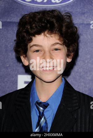 David Mazouz durante l'American Idol Top Finalists Party tenuto al Grove, California Foto Stock