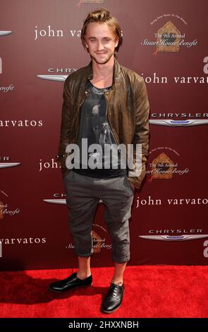 Tom Felton partecipa al John Varvatos 9th Annual Stuart House Benefit presentato da Chrysler a West Hollywood, USA. Foto Stock