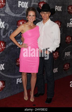 Jewel e il marito Ty Murray hanno partecipato ai 2012 American Country Awards al Mandalay Bay di Las Vegas, Nevada. Foto Stock