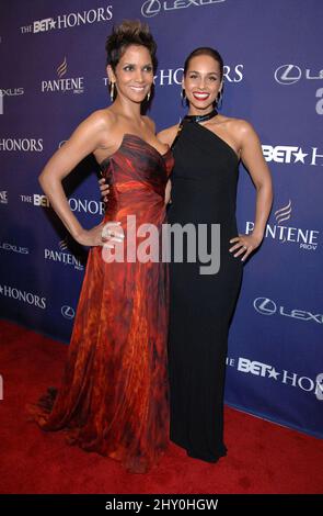 Halle Berry e Alicia Keys che partecipano al BET Honors Awards 2013 a Washington Foto Stock