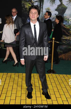 Zach Braff partecipa al 'Oz il Grande e potente' World Premiere tenuto al Teatro El Capitan di Los Angeles, USA. Foto Stock