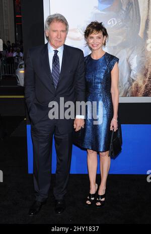 Harrison Ford e Calista Flockhart partecipano al '42' The True Story of an American Legend premiere tenuto al TCL Chinese Theatre di Los Angeles, USA. Foto Stock