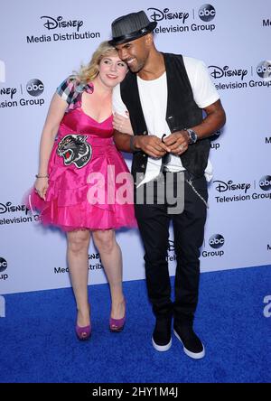 Kirsten Vangsness & Shemar Moore frequenta i Disney Media Networks International Upfront al Disney Studio Lot a Los Angeles, USA. Foto Stock