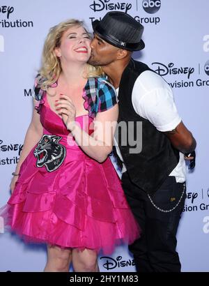 Kirsten Vangsness & Shemar Moore frequenta i Disney Media Networks International Upfront al Disney Studio Lot a Los Angeles, USA. Foto Stock