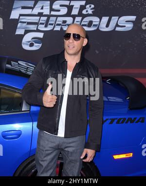 VIN Diesel arriva per l'Universal Pictures Film Premiere per Fast & Furious 6 al Gibson Amphitheater di Universal City, California. Foto Stock