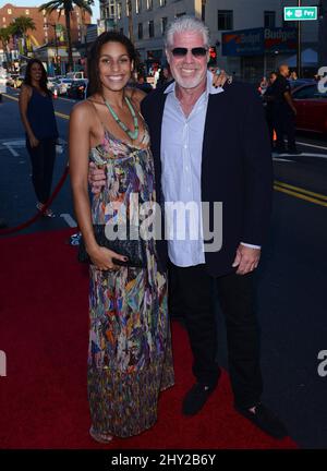 Ron Perlman partecipa al "Sons of Anarchy" Season 6 Premiere Screening tenuto al Dolby Theatre di Los Angeles. Foto Stock