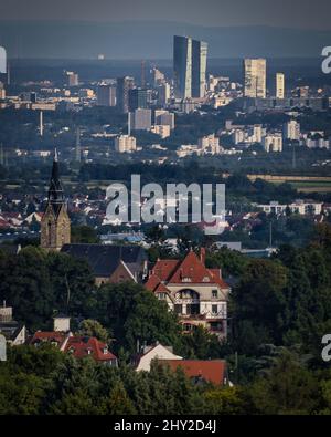 Il paesaggio urbano di Kronberg im Taunus nel distretto di Hochtaunuskreis, Assia, Germania Foto Stock