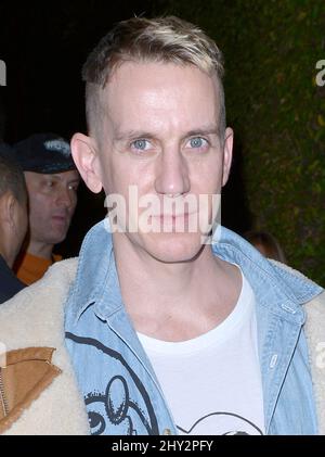 Jeremy Scott ha visto fuori e circa a Hollywood occidentale, California. Foto Stock