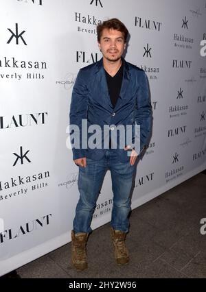 Emile Hirsch partecipa al flaunt Magazine en Garde! Festa di lancio del rilascio tenuto al ristorante Hakkasan Foto Stock