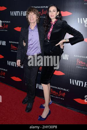 Mick Jagger e l'Wren Scott che partecipano alla Banana Republic l'Wren Scott Collection lanciano al Chateau Marmont di Los Angeles, California. Foto Stock