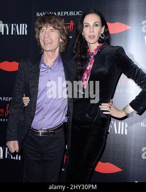 Mick Jagger e l'Wren Scott che partecipano alla Banana Republic l'Wren Scott Collection lanciano al Chateau Marmont di Los Angeles, California. Foto Stock