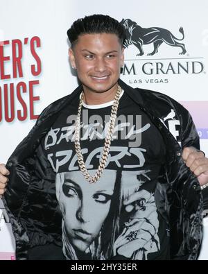 Paul DelVecchio, DJ Pauly D arriva alla Beacher's Mad House di Las Vegas apertura, Venerdì, 27 dicembre 2013 a Las Vegas Foto Stock