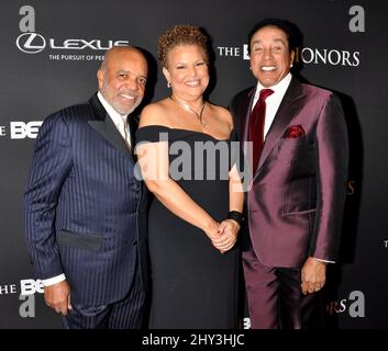 Berry Gordy, Deborah Hill, Smokey Robinson partecipa ai premi BET Honors 2014 a Washington DC. Foto Stock