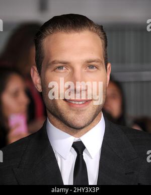 Jai Courtney frequenta la Premiere 'Devergent' a Los Angeles Foto Stock