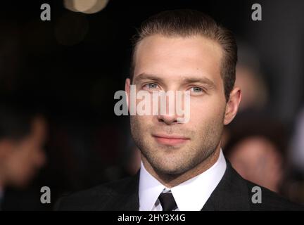Jai Courtney frequenta la Premiere 'Devergent' a Los Angeles Foto Stock
