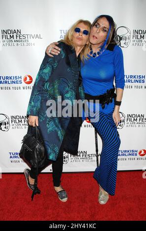 Rosanna Arquette e Alexis Arquette durante l'Indian Film Festival di Los Angeles, serata di apertura con tappeto rosso premiere di 'OLD' tenuto presso i cinema ARCLIGHT di Hollywood. Foto Stock