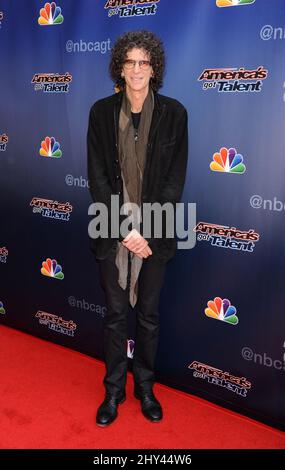 Howard Stern arriva per l'evento 'America's Got Talent' Red carpet tenuto al Dolby Theatre di Los Angeles. Foto Stock