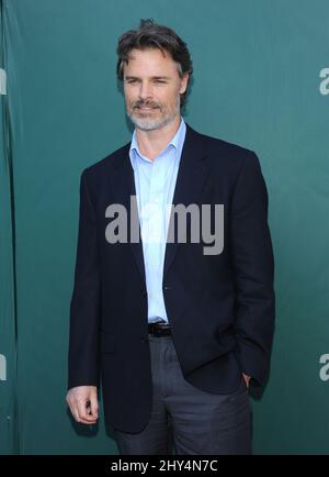 Dylan Neal partecipa all'Summer 2014 TCA: Hallmark's 'Northpole Christmas Celebration' al Northpole Manor a Beverley Hills Foto Stock