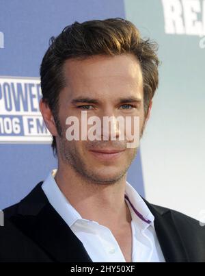 James D'Arcy partecipa alla prima "Let's Be Cops" tenutasi al Cinerama Dome di Los Angeles, USA. Foto Stock