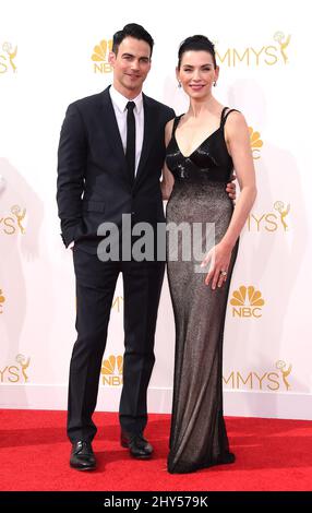 Julianna Margulies e Keith Lieberthal arrivano agli EMMY Awards 2014, Nokia Live, Los Angeles. Foto Stock