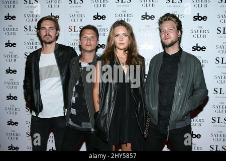 Tove lo, membri della band che partecipano alla grande apertura del Sayers Club a Las Vegas, Nevada. Foto Stock