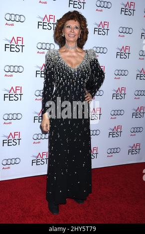 L'attrice Sophia Loren partecipa al suo tributo speciale durante l'AFI FEST 2014 al Dolby Theatre di mercoledì 12 novembre 2014 a Hollywood, CA. Foto Stock