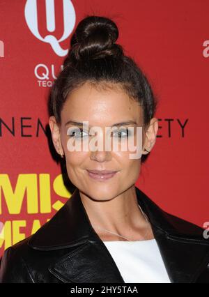 Katie Holmes partecipa a una proiezione di 'Miss Meadows' ospitata dalla Cinema Society and Olay mercoledì 12 novembre 2014 a New York. Foto Stock