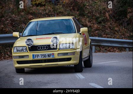 Un'edizione 69th del rally Costa Brava Audi Coupe Foto Stock