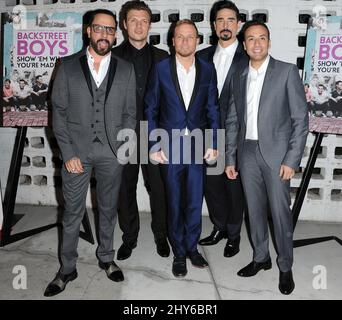 AJ McLean, Nick carter, Brian Littrell, Kevin Richardson, Howie partecipando alla prima di 'Backstreet Boys: Show 'em What You're Made of' tenutasi presso gli Arclight Cinemas di Los Angeles, California. Foto Stock
