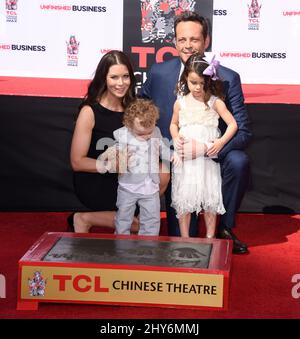 Vince Vaughn, Kyla Weber, Lochlyn Kyla Vaughn e Vernon Lindsay Vaughn Foto Stock